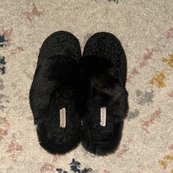 KELLY & KATIE KNIT SLIPPER - Picture 2 of 4
